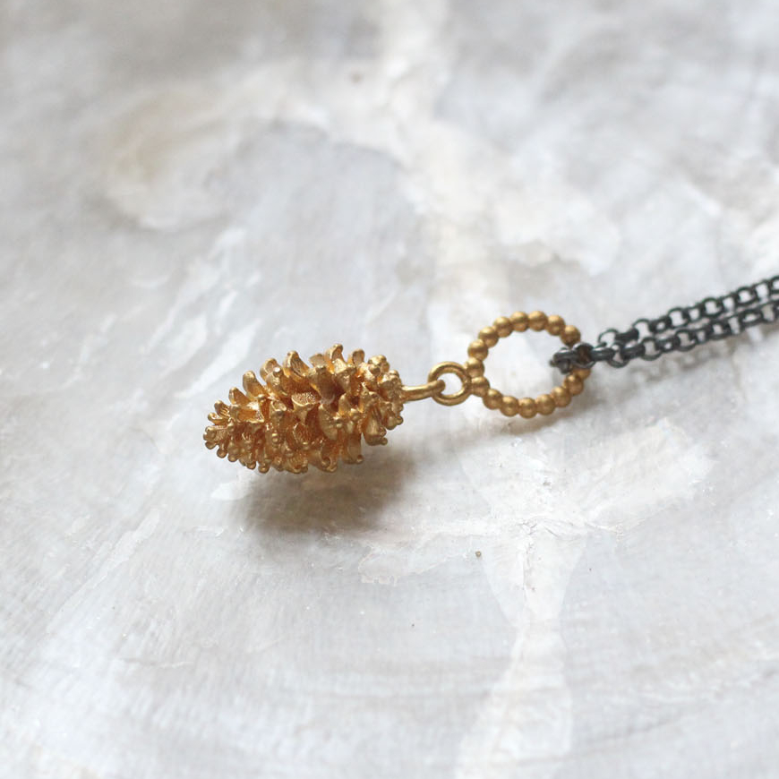 Подвеска Сосновая шишка - позолота | Pinecone Pendant - Gold plated