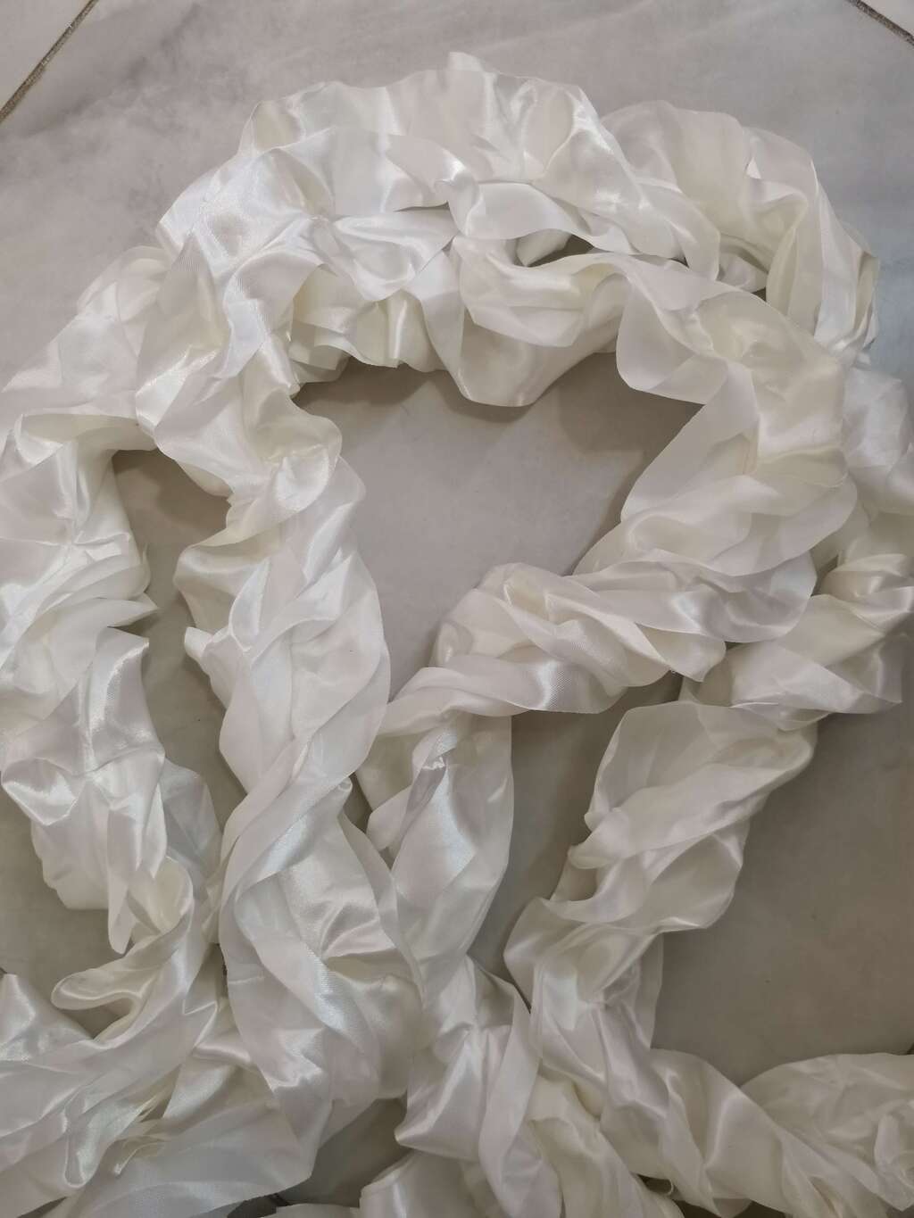 Лента 3м кремовая