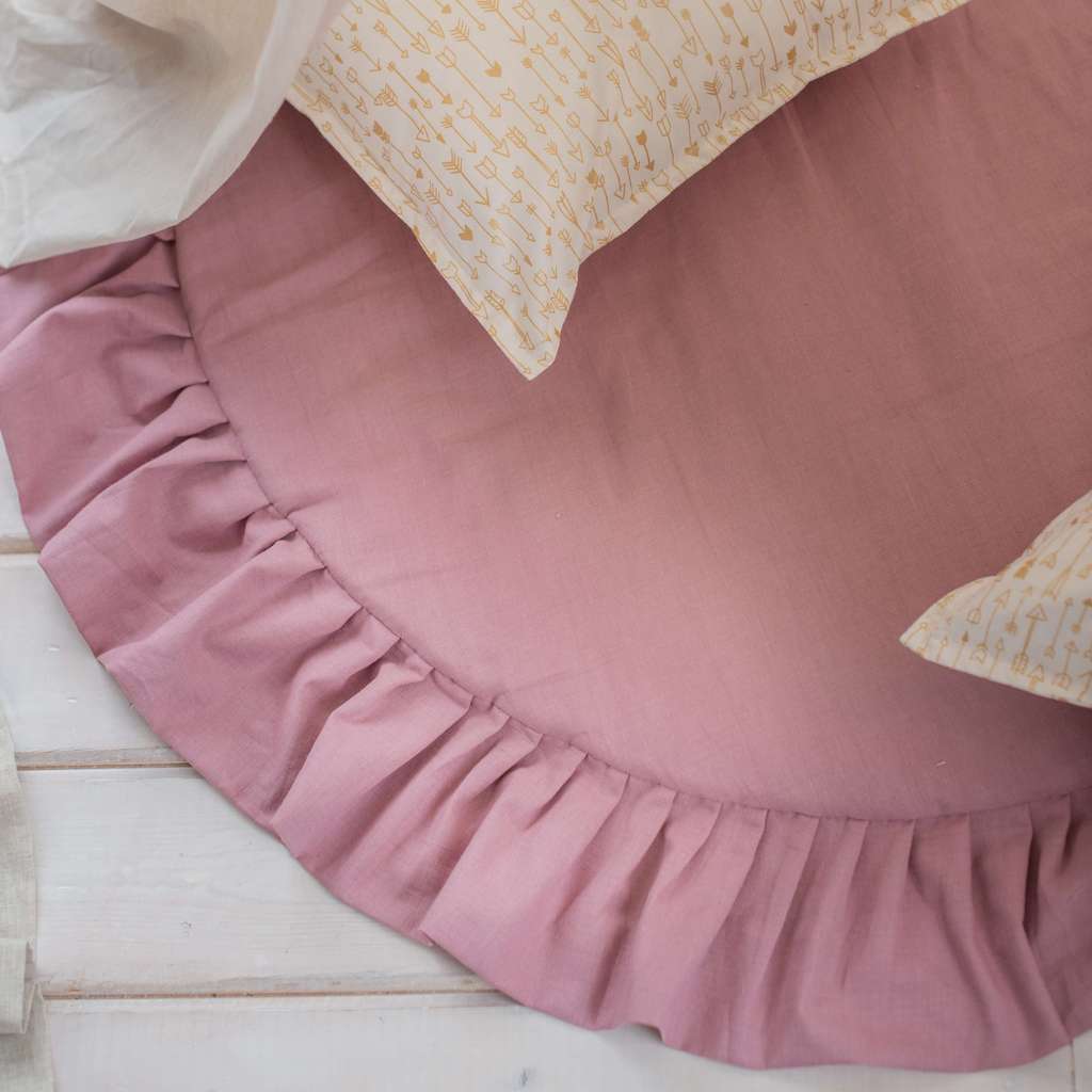 Круглый льняной коврик "Пыльная роза"