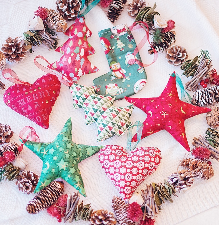 Набор двухсторонних новогодних игрушек