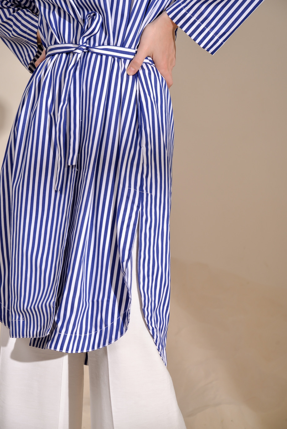 TRUE TRADITION Плащ-парка из хлопка с рисунком в контрастную полоску