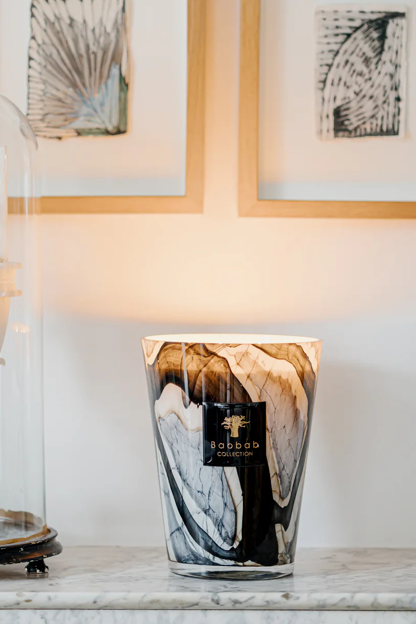 BAOBAB Свеча ароматическая Marble из коллекции Stones: кожа, тубероза, ягоды