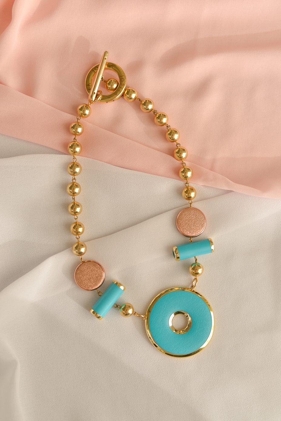 JOZICA Колье с крупными деталями в оттенке бирюзы