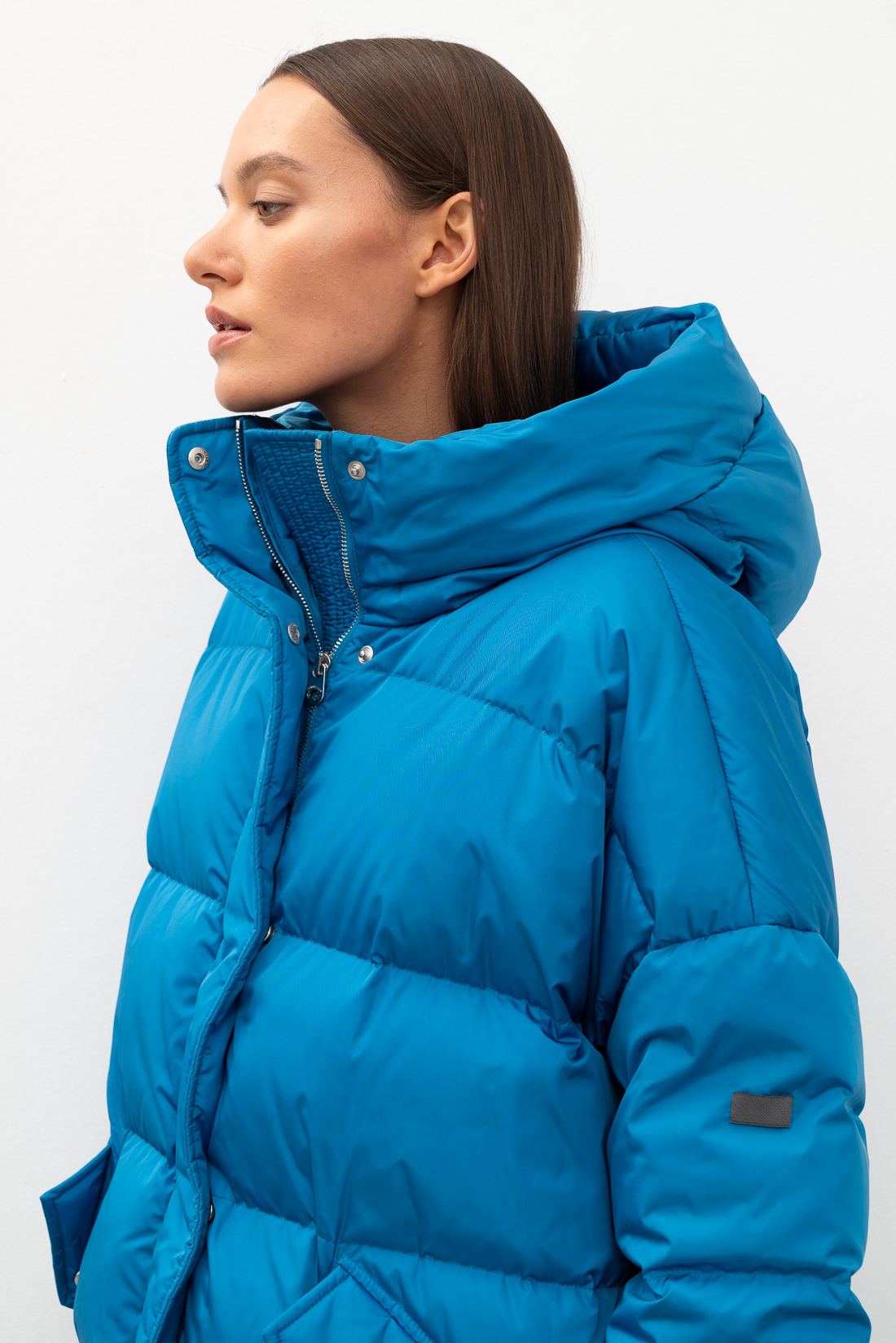 LEMPELIUS Парка SKY ультраоверсайз с объемным капюшоном из технологичного нейлона в ярко-лазурном цвете