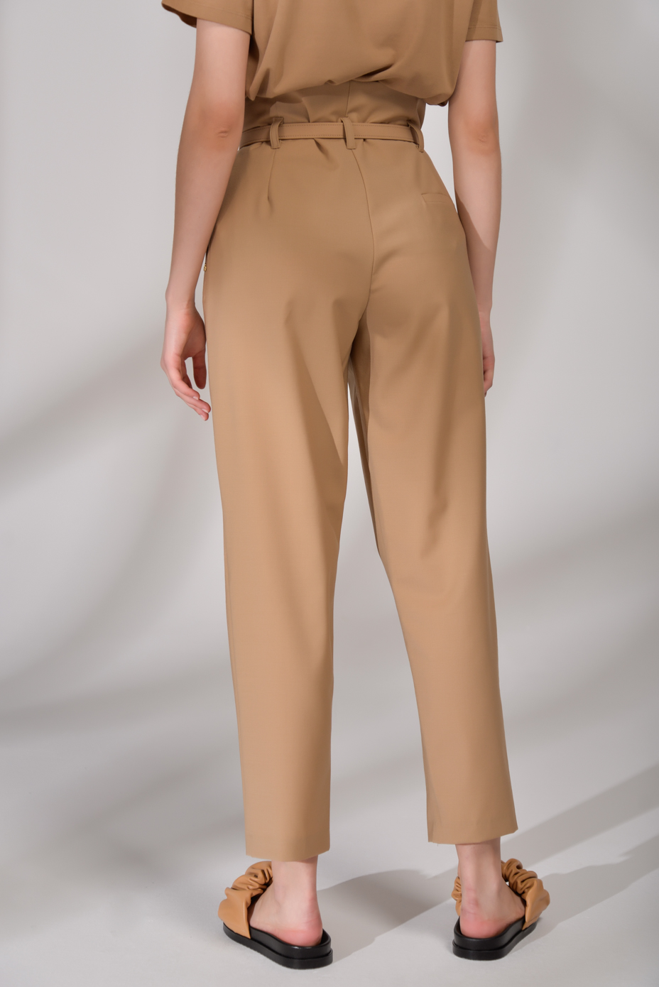 OTTOD’AME Брюки прямого кроя с завышенной линией талии