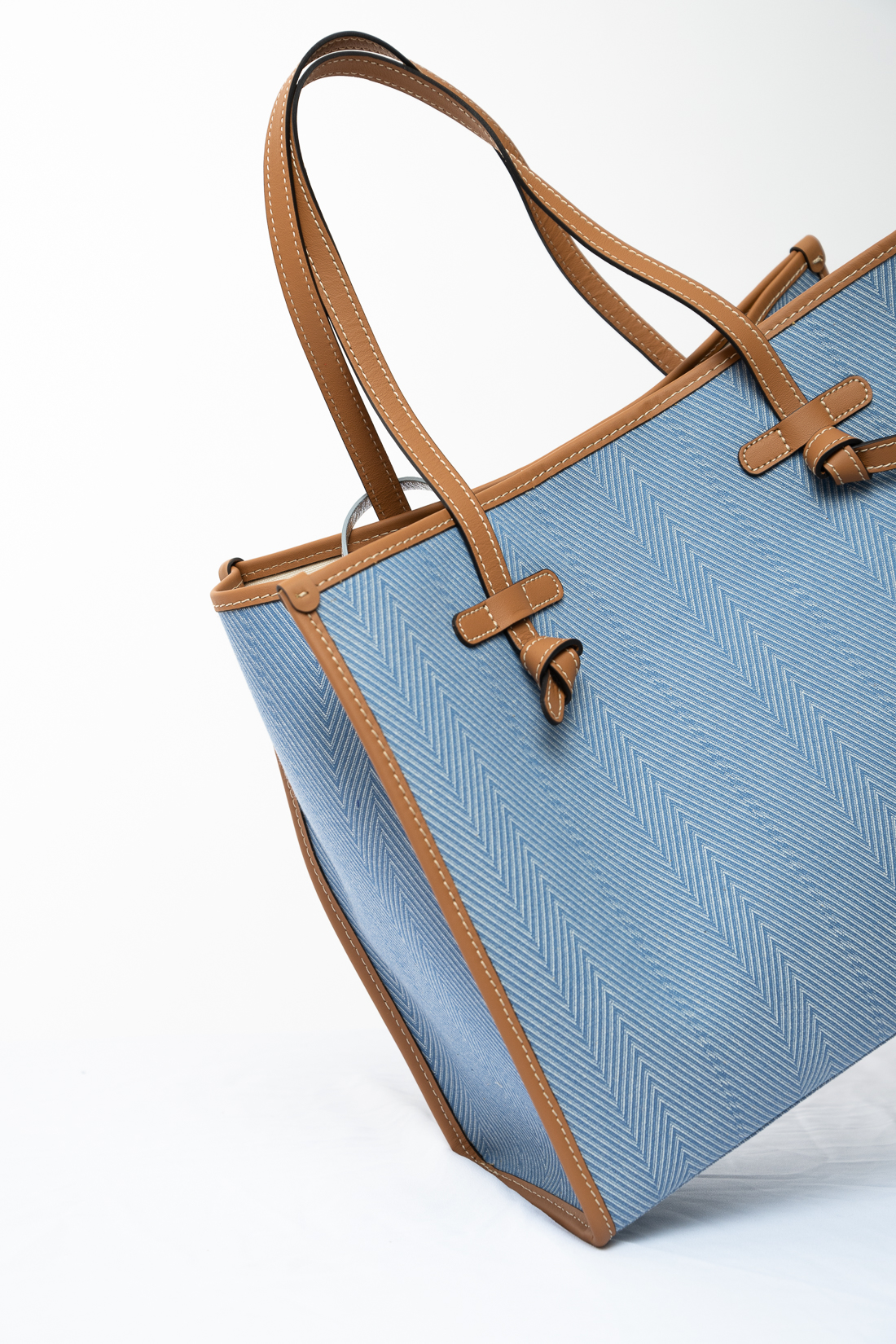 GIANNI CHIARINI Сумка-тоут Marcella из жаккардового хлопка Windy в оттенке голубого денима.