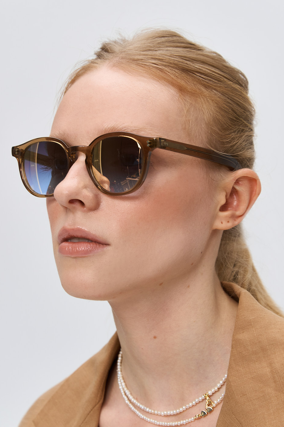 ANTICA OCCHIALERIA Солнцезащитные очки FAUX в полупрозрачной оправе оттенка беж и зеркальными линзами