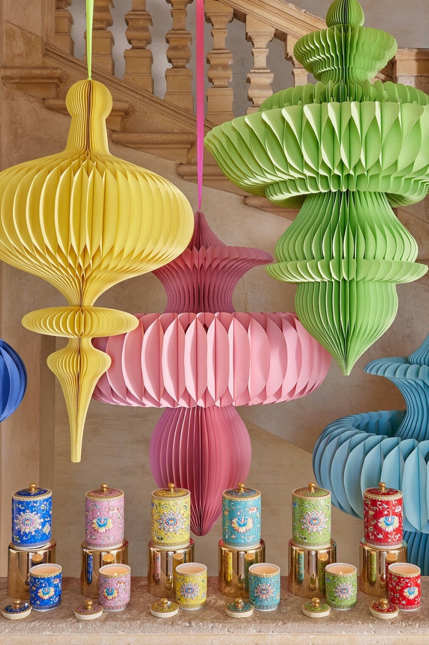 EDG Cвеча в керамическом стакане с ароматом кедра