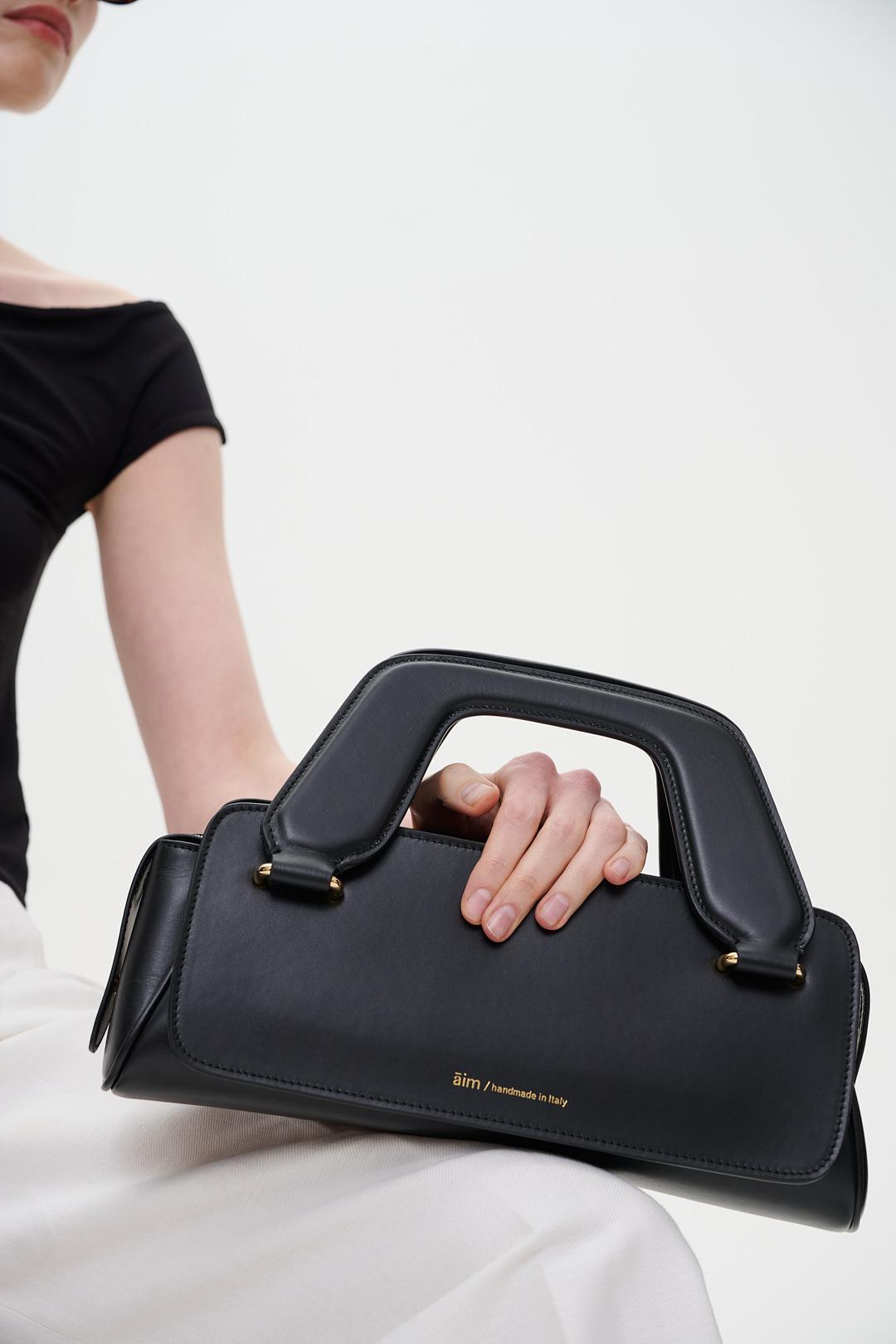 AIM Сумка OLIVIA mini в бархатистом черном