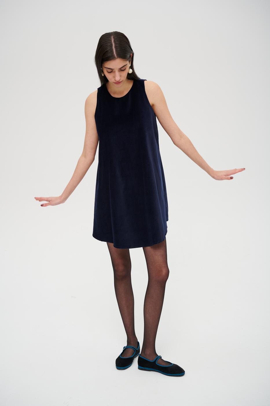 MERCÍ Платье из бархата оттенка royal blue