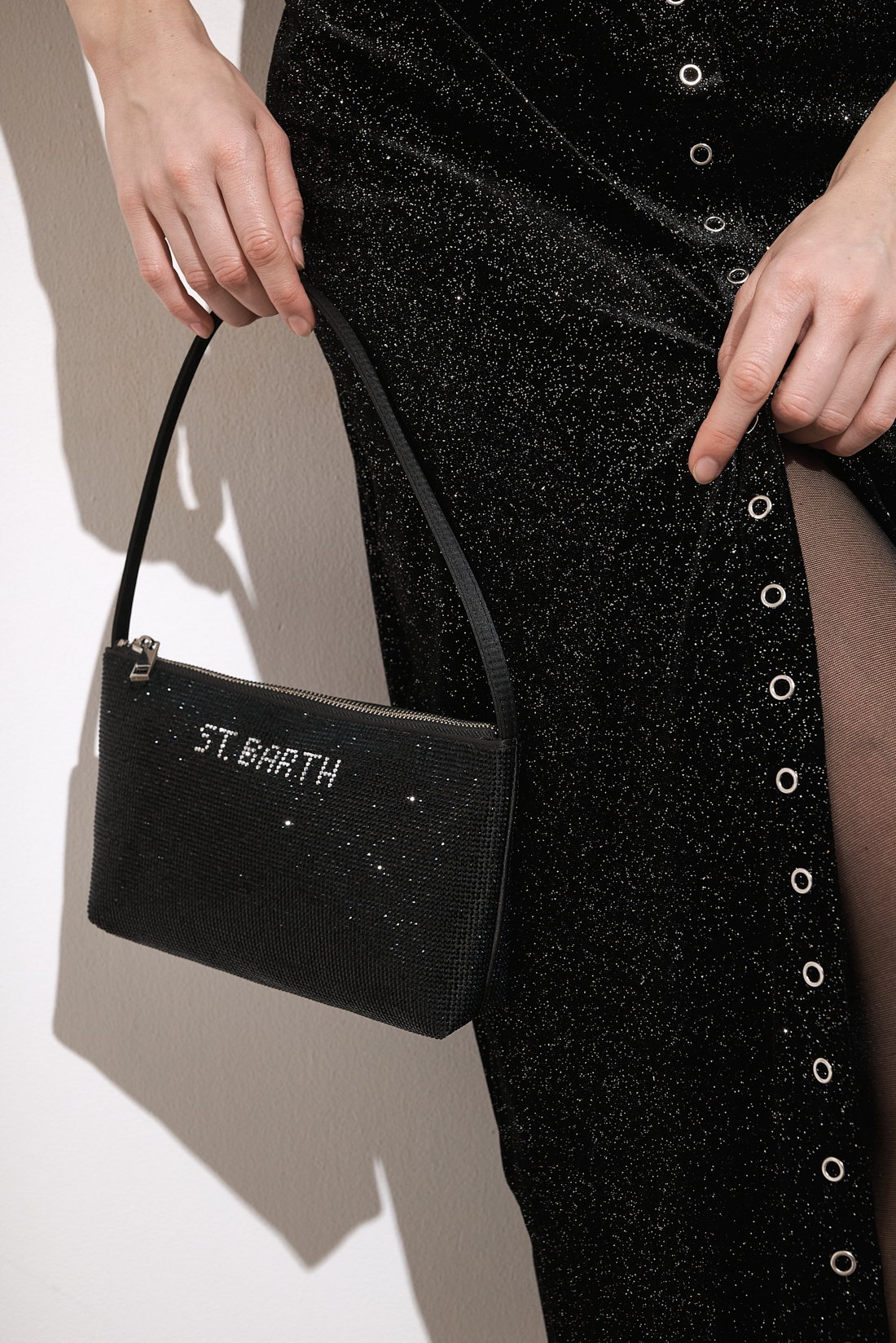 MC2 SAINT BARTH Сумка- pouchette со стразами, черная