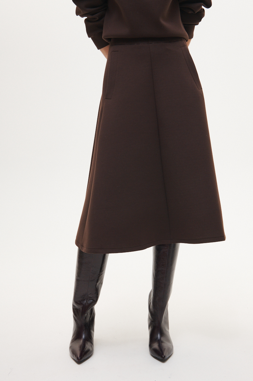TELA Юбка-трапеция из футера и неопрена оттенка шоколада