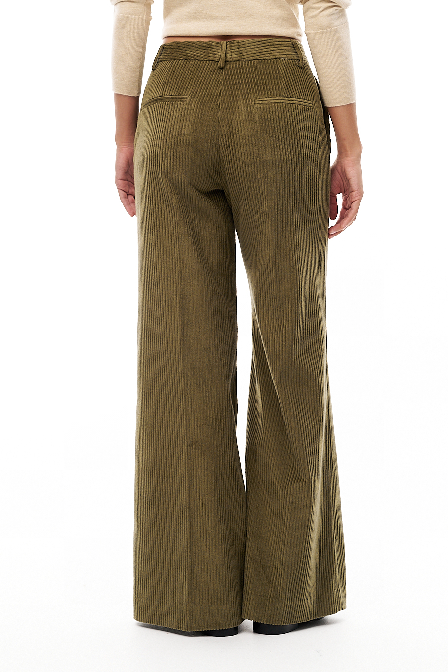 OTTOD'AME Брюки прямого кроя из фактурного вельвета оттенка лесной хвои