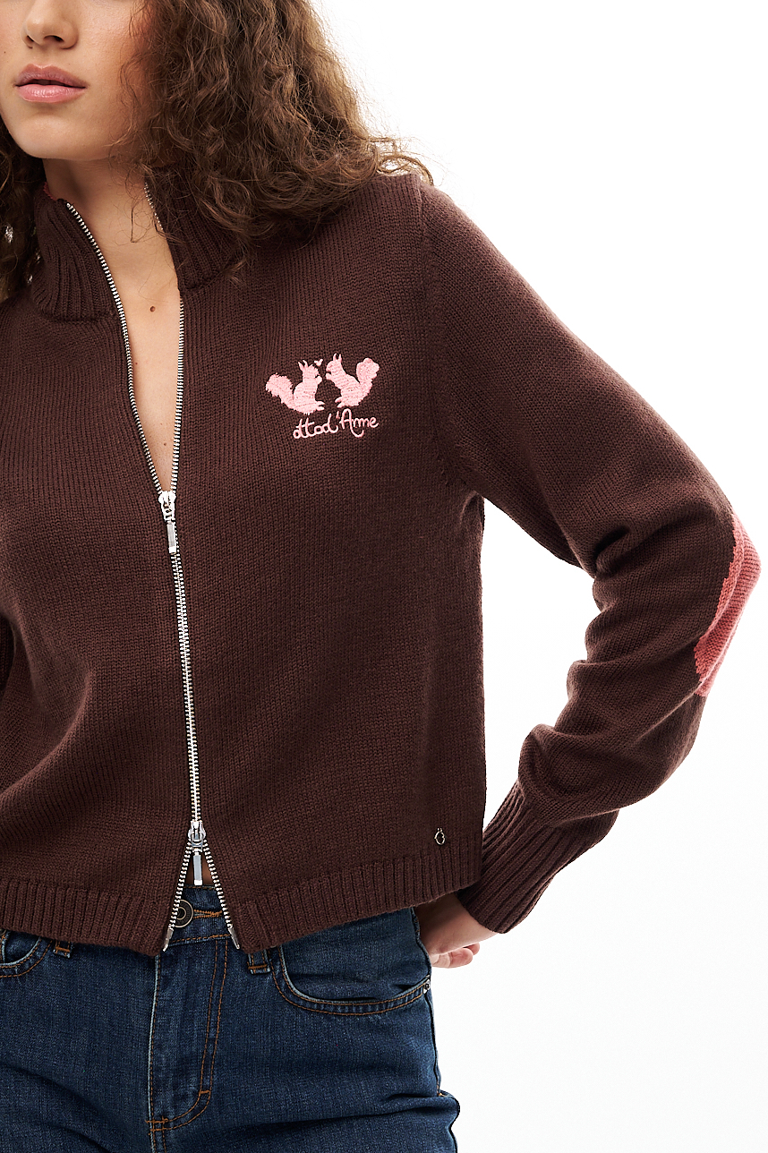 OTTOD'AME Кардиган-кроп на молнии с вышивкой «Белочки»