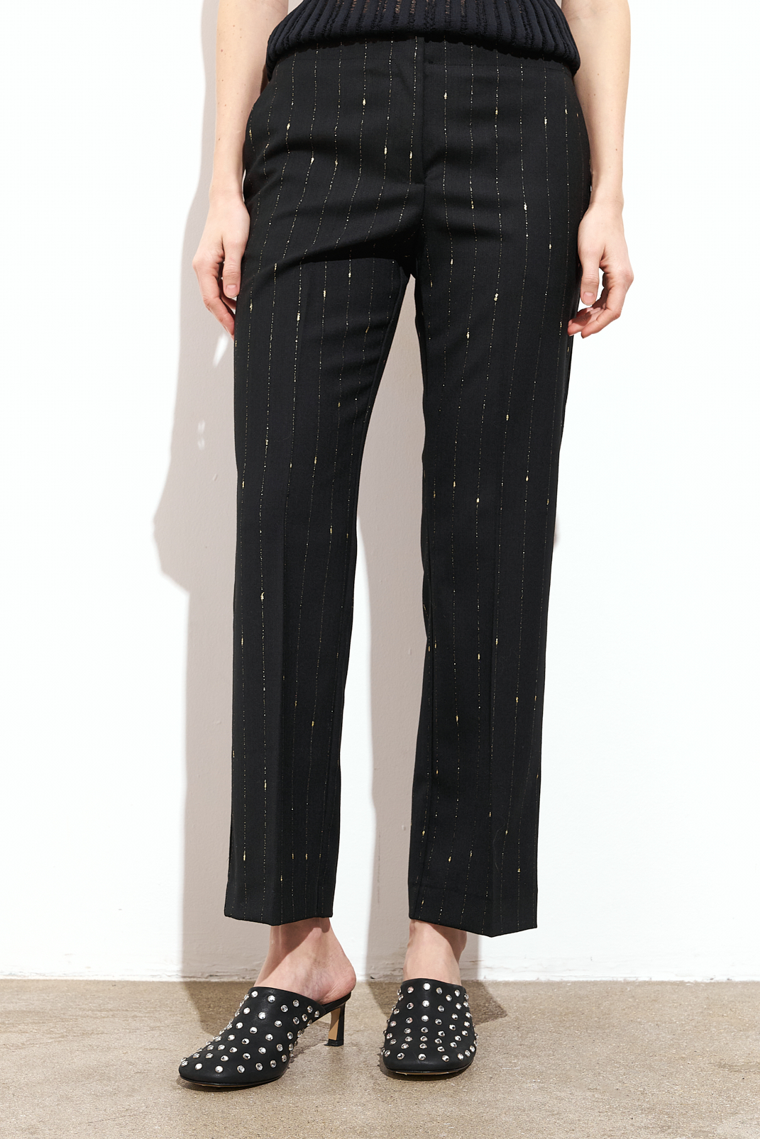OTTOD'AME  Брюки прямого кроя из костюмной шерсти с полоской из нити люрекс