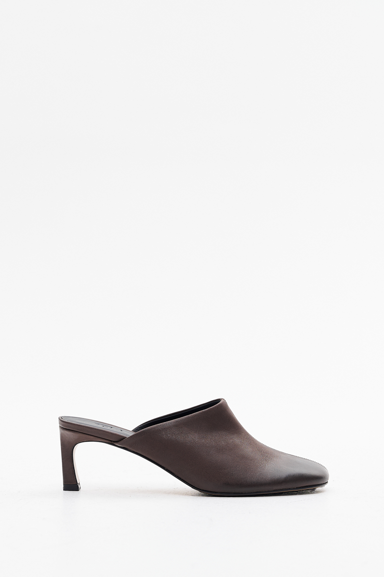 TELA Мюли с мысом округлой формы на каблуке kitten из кожи оттенка горького шоколада