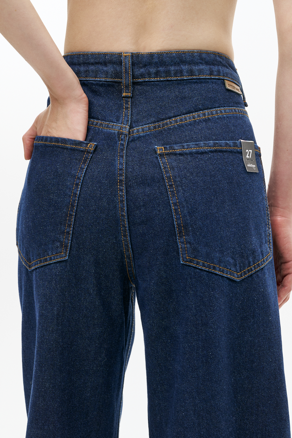 OTTOD'AME Джинсы barrel fit с отворотами из крафтового денима насыщенного темно-синего цвета