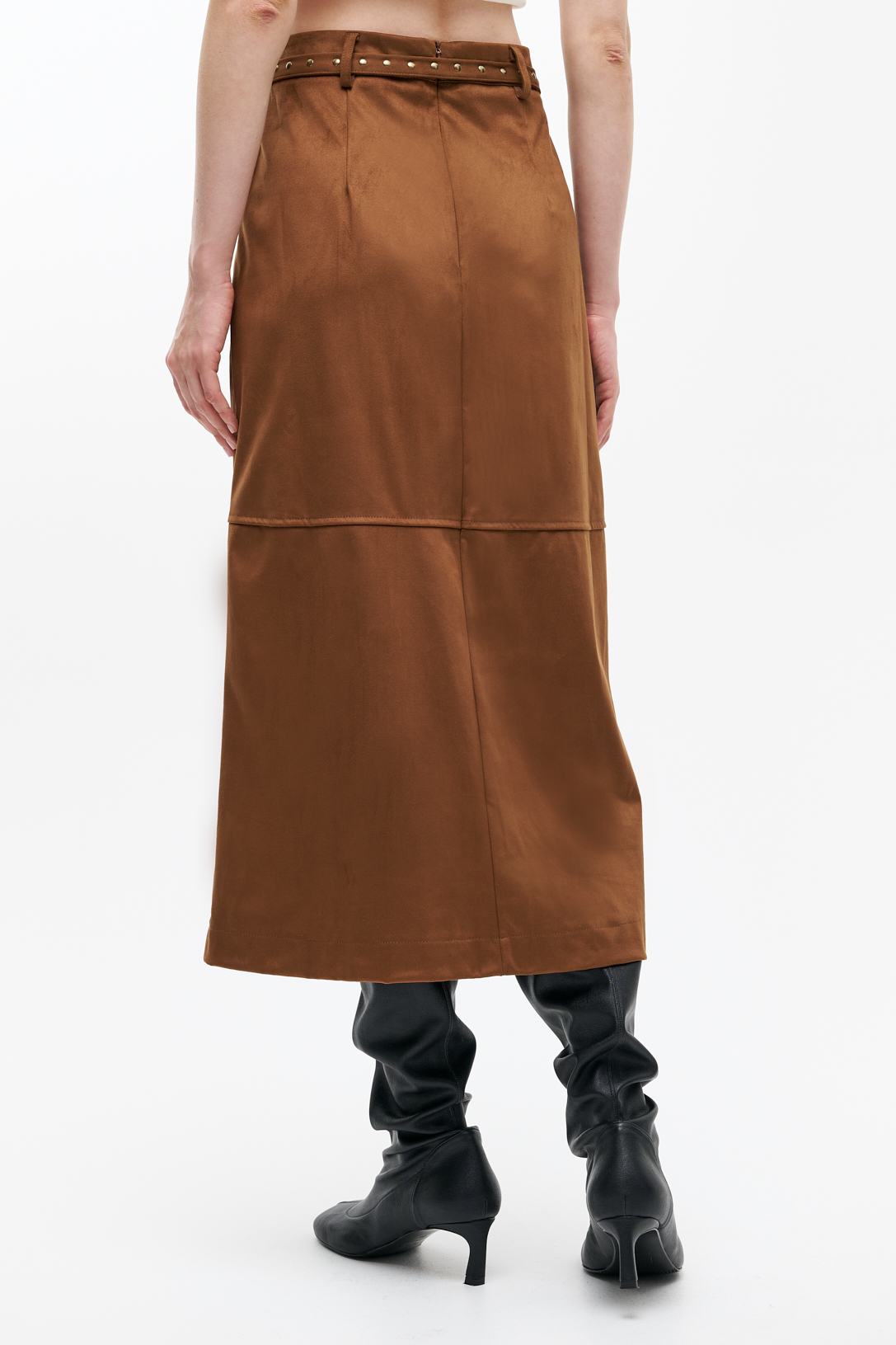 MEME ROAD Юбка-трапеция длины миди из эко-замши оттенка куркумы