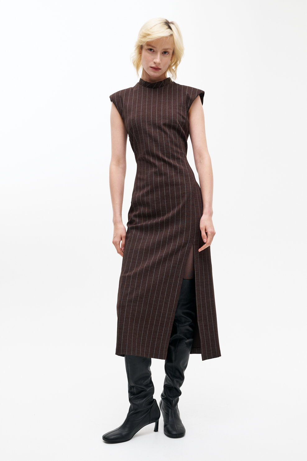 MEME ROAD Платье силуэтного кроя из джерси оттенка горького шоколада