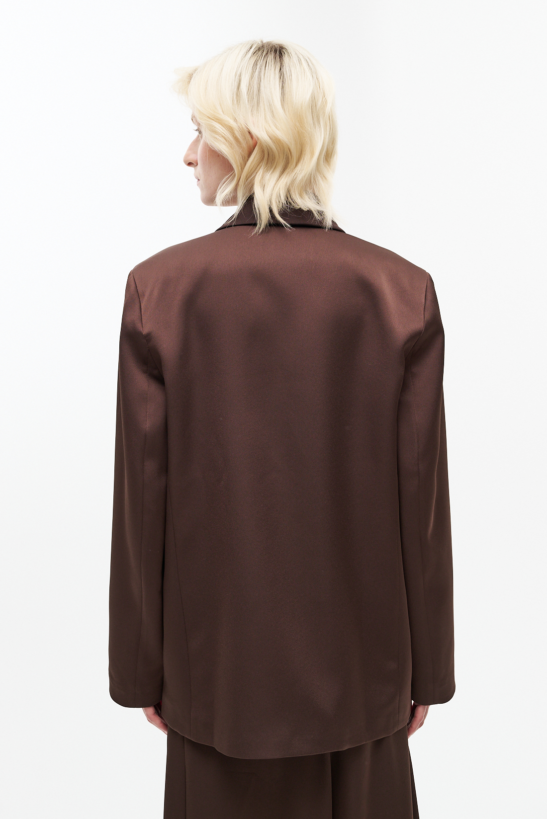 MEME ROAD Двубортный жакет-смокинг из плотной вискозы оттенка молочного шоколада