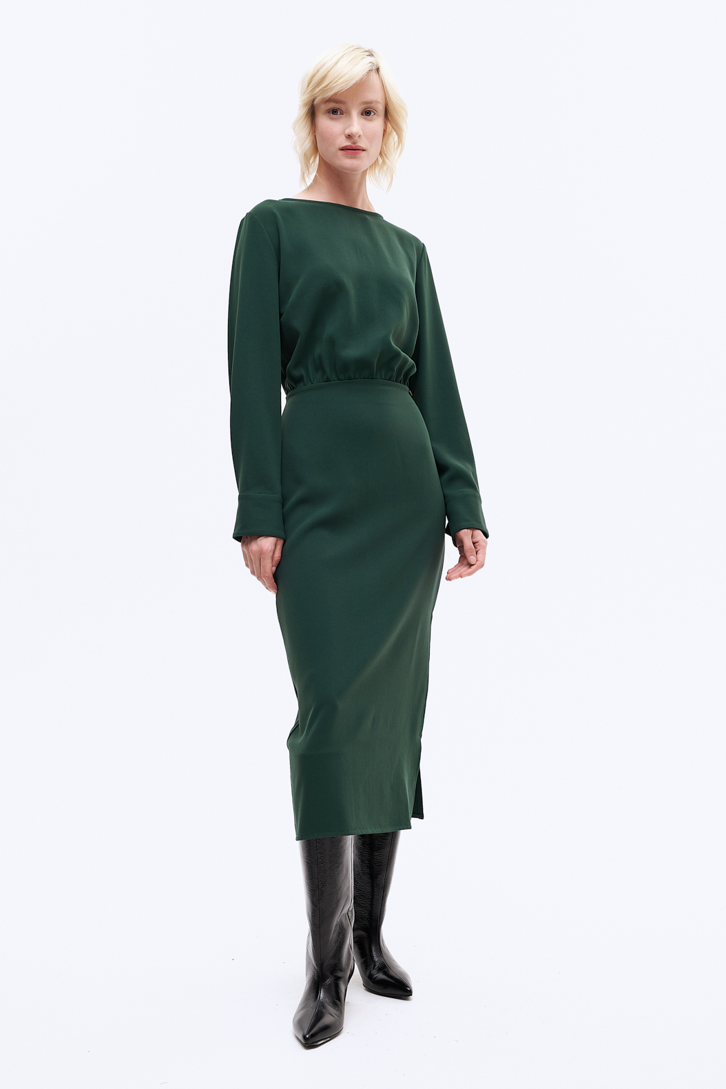 MEME ROAD Платье с отрезной линией талии в благородном изумрудном оттенке