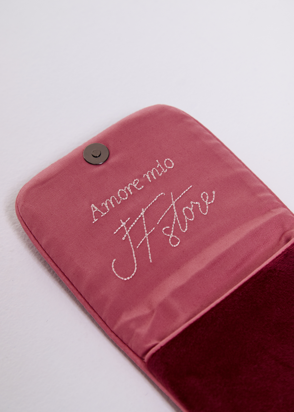 JF STORE Пауч для украшений из бархата оттенка бордо с фирменной вышивкой