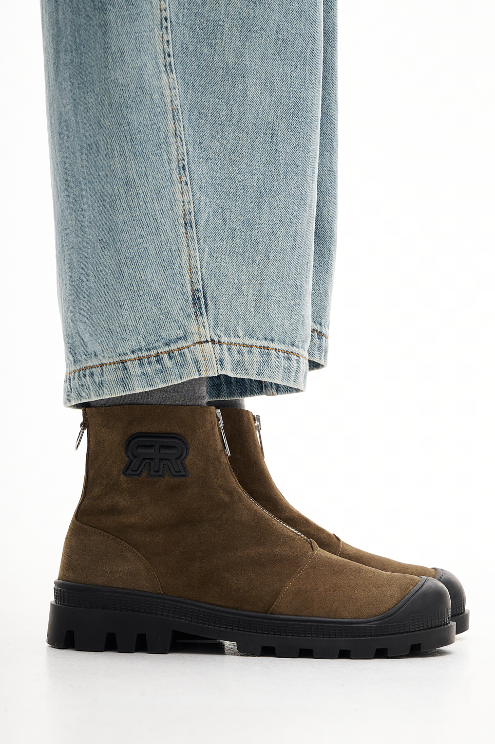 ROSEANNA Ботинки NEVADA на массивной подошве из натуральной замши оттенка оливы