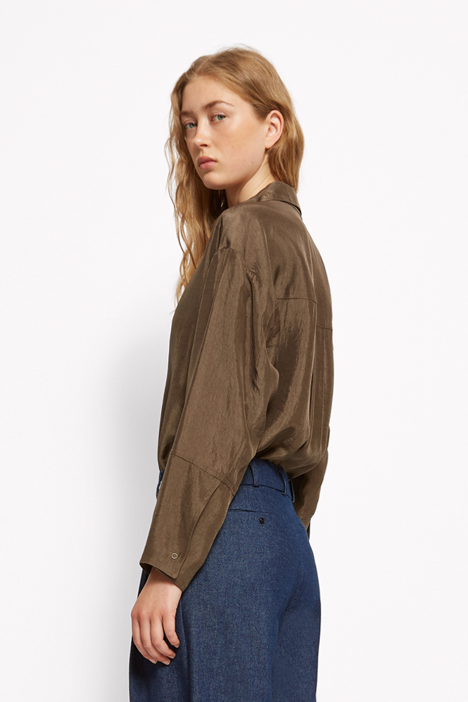 ROSEANNA  Рубашка ALLY с фигурным воротником из шелка оттенка какао