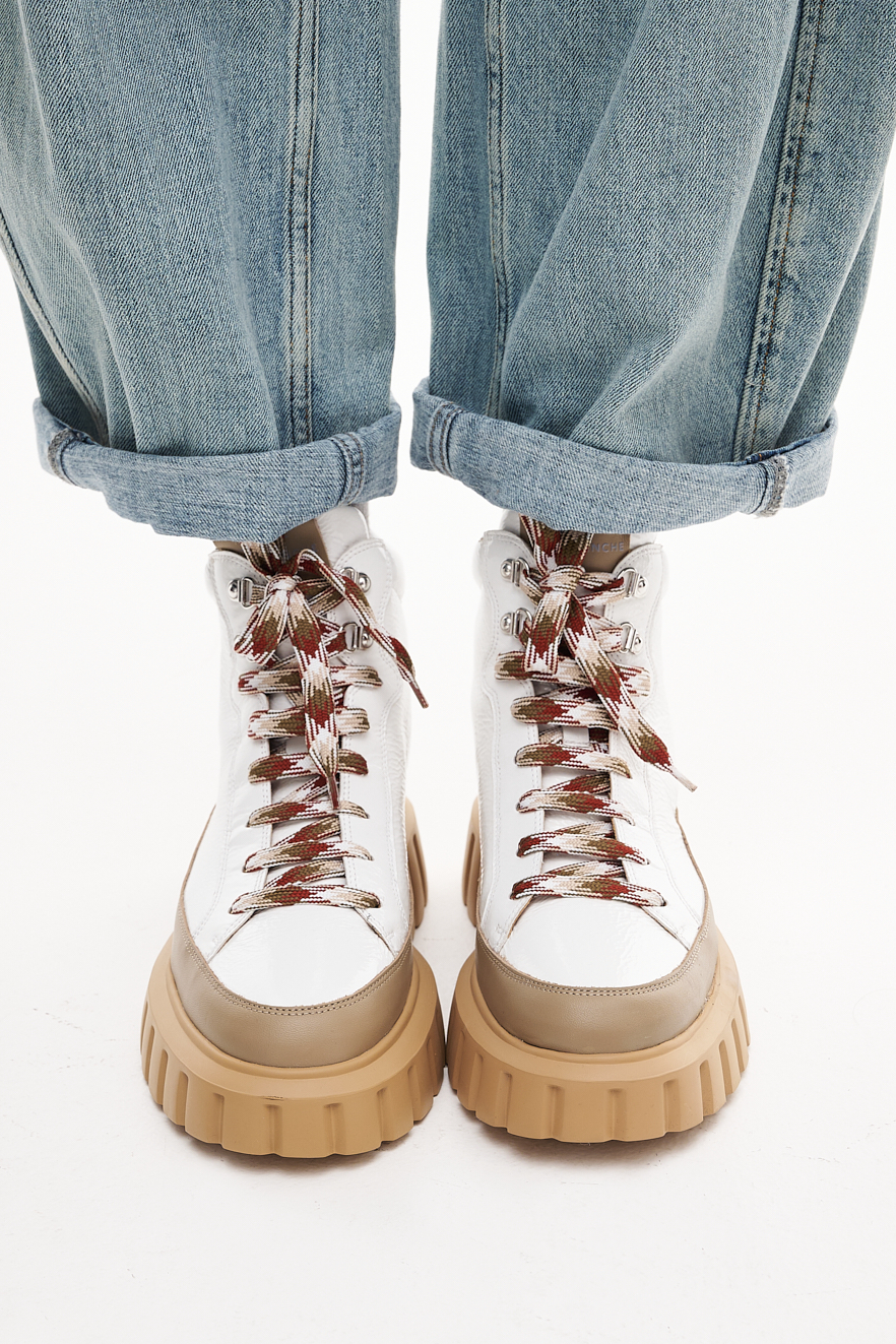 VOILE BLANCHE Ботинки GRINELLE из лаковой кожи с акцентными шнурками