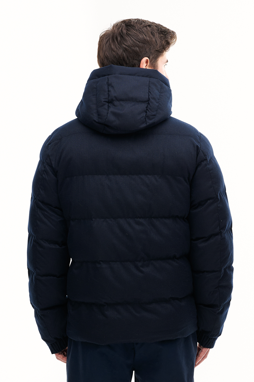 MC2 SAINT BARTH Пуховик с прямой стежкой и капюшоном из технологичного нейлона фактуры под кашемир оттенка navy  blue