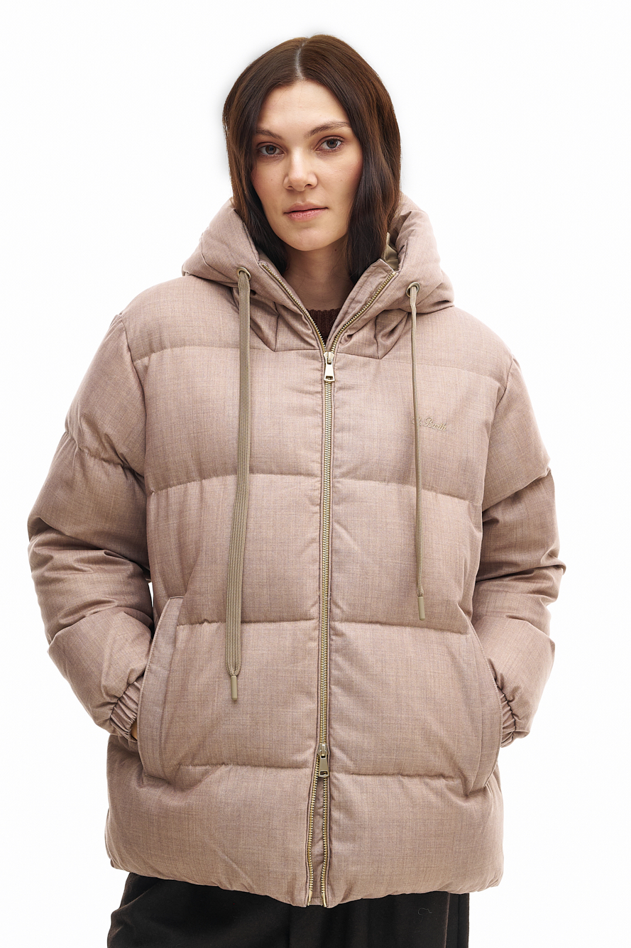 MC2 SAINT BARTH Пуховик с прямой стежкой и капюшоном из технологичного нейлона под кашемир песочного оттенка