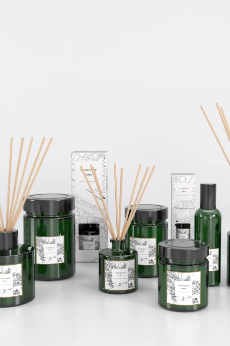 VILA HERMANOS  Apothecary Cities green свеча Florence