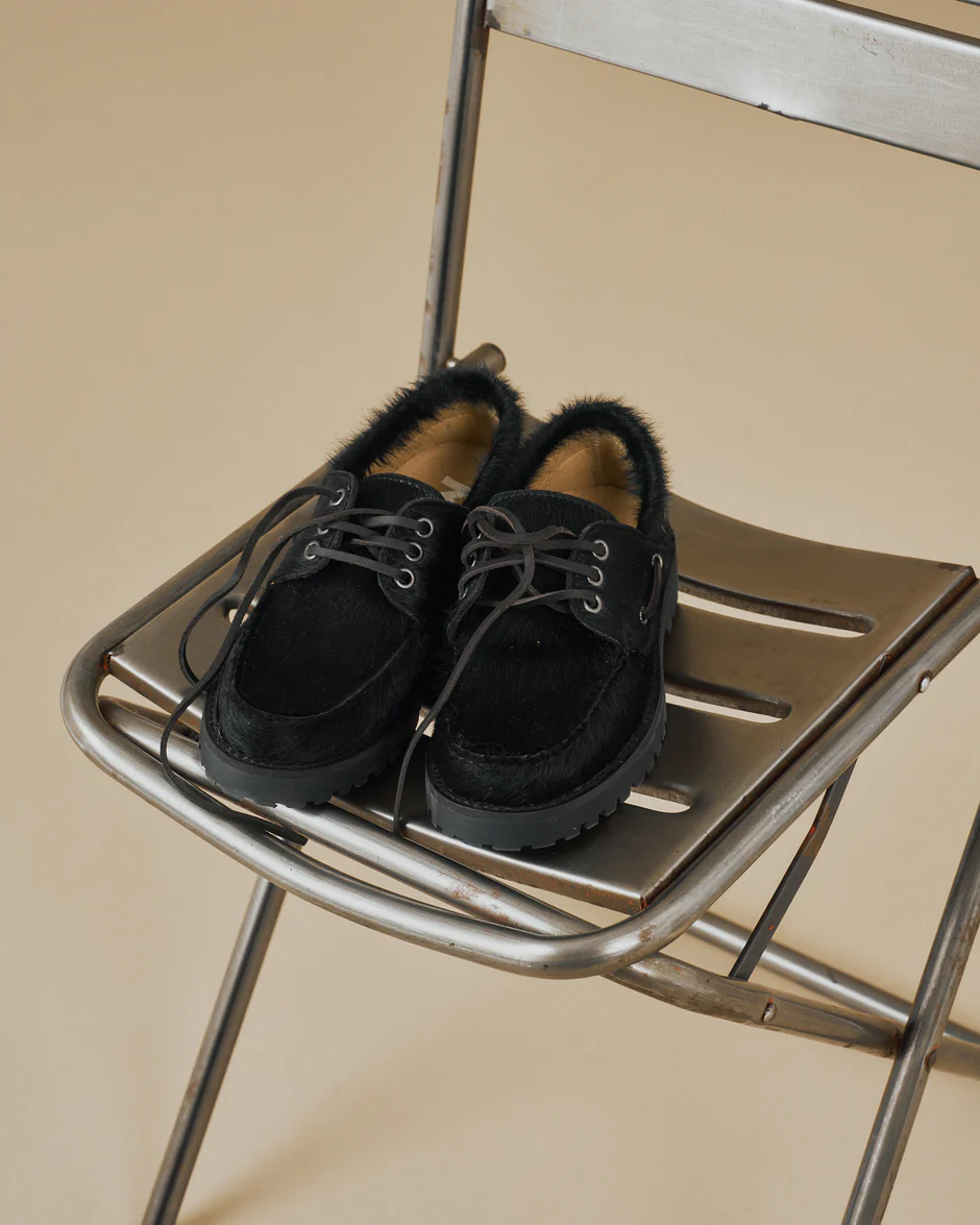 MANEBI Топсайдеры Serengeti из кожи пони черного цвета