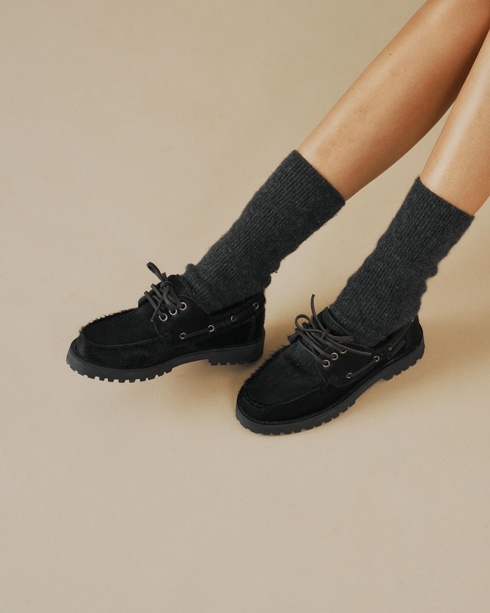 MANEBI Топсайдеры Serengeti из кожи пони черного цвета