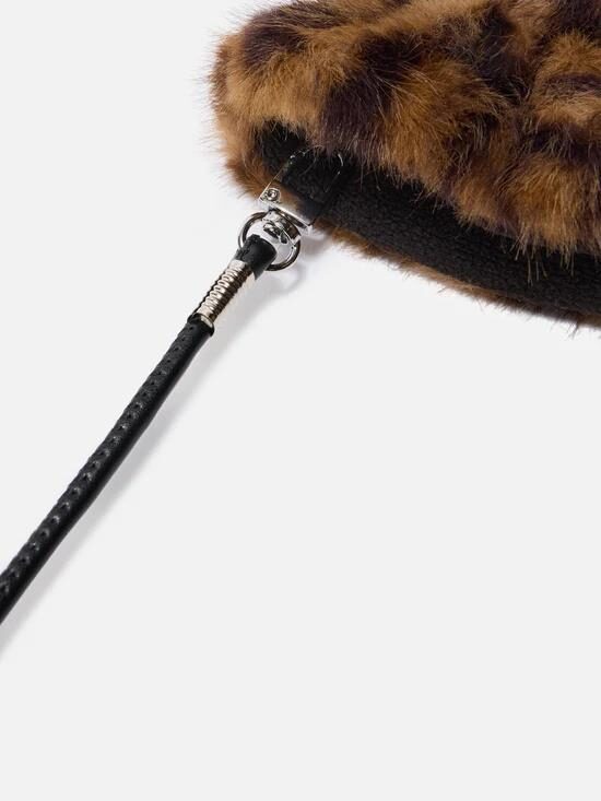 MC2 SAINT BARTH Варежки из эко-меха с лео-принтом на кожаном шнурке