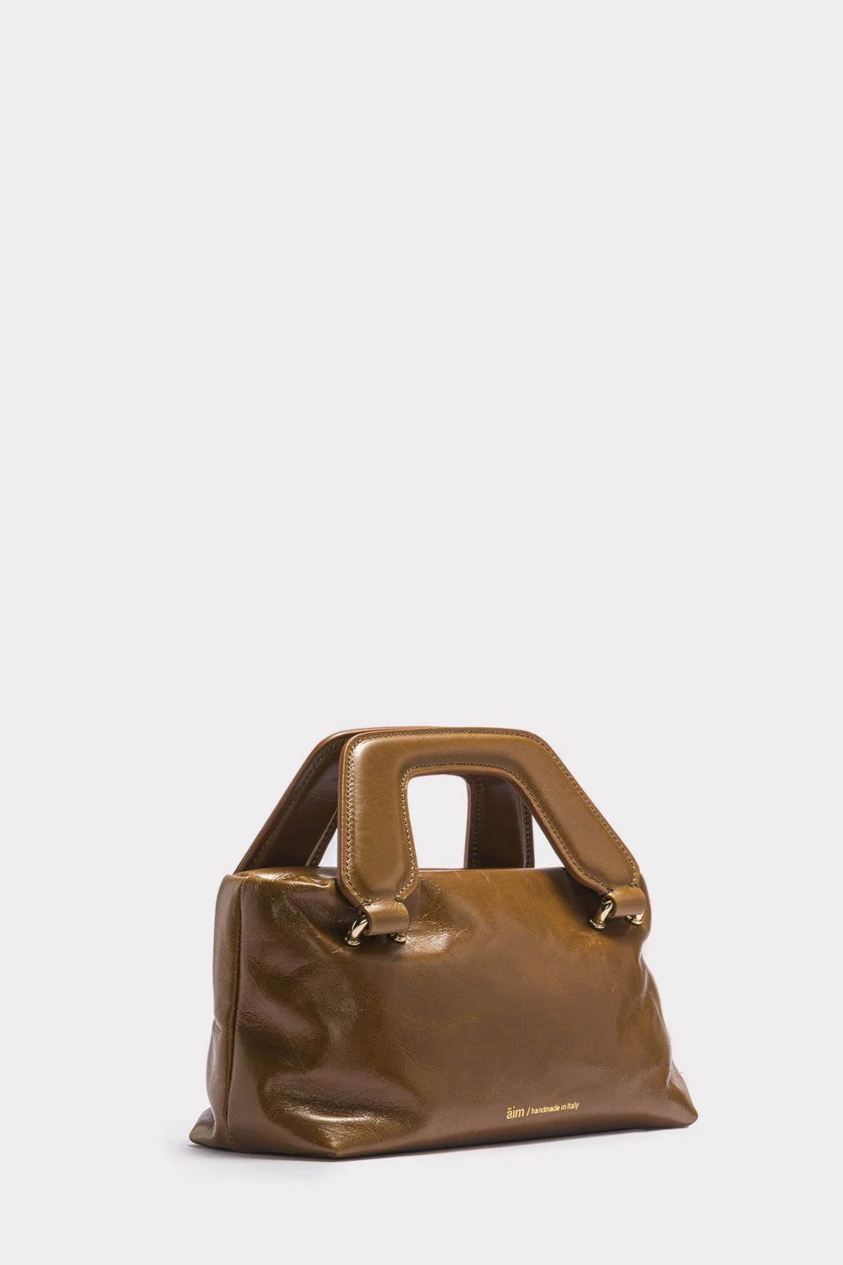 Āim Сумка ALICE nano из премиальной кожи фактуры crinkle медового оттенка