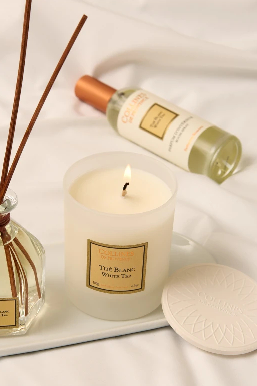 COLLINES DE PROVENCE Свеча ароматическая White Tea
