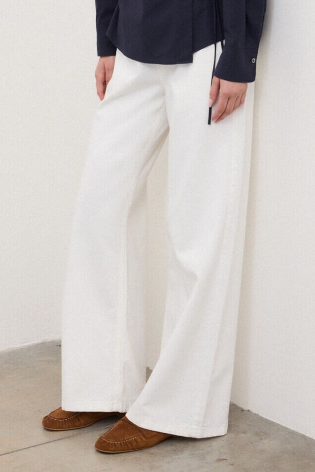 OTTOD'AME Джинсы-чино широкого кроя из облегченного летнего денима