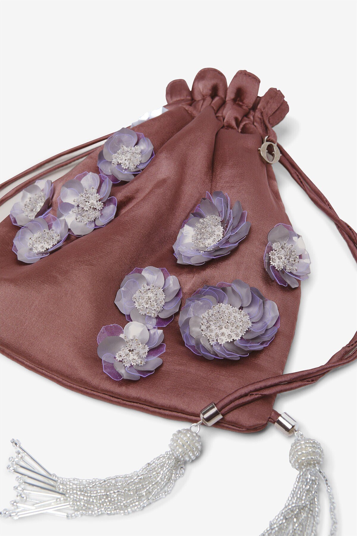 OTTOD'AME Сумочка-кисет из атласа оттенка марсала, расшитая объемными цветами