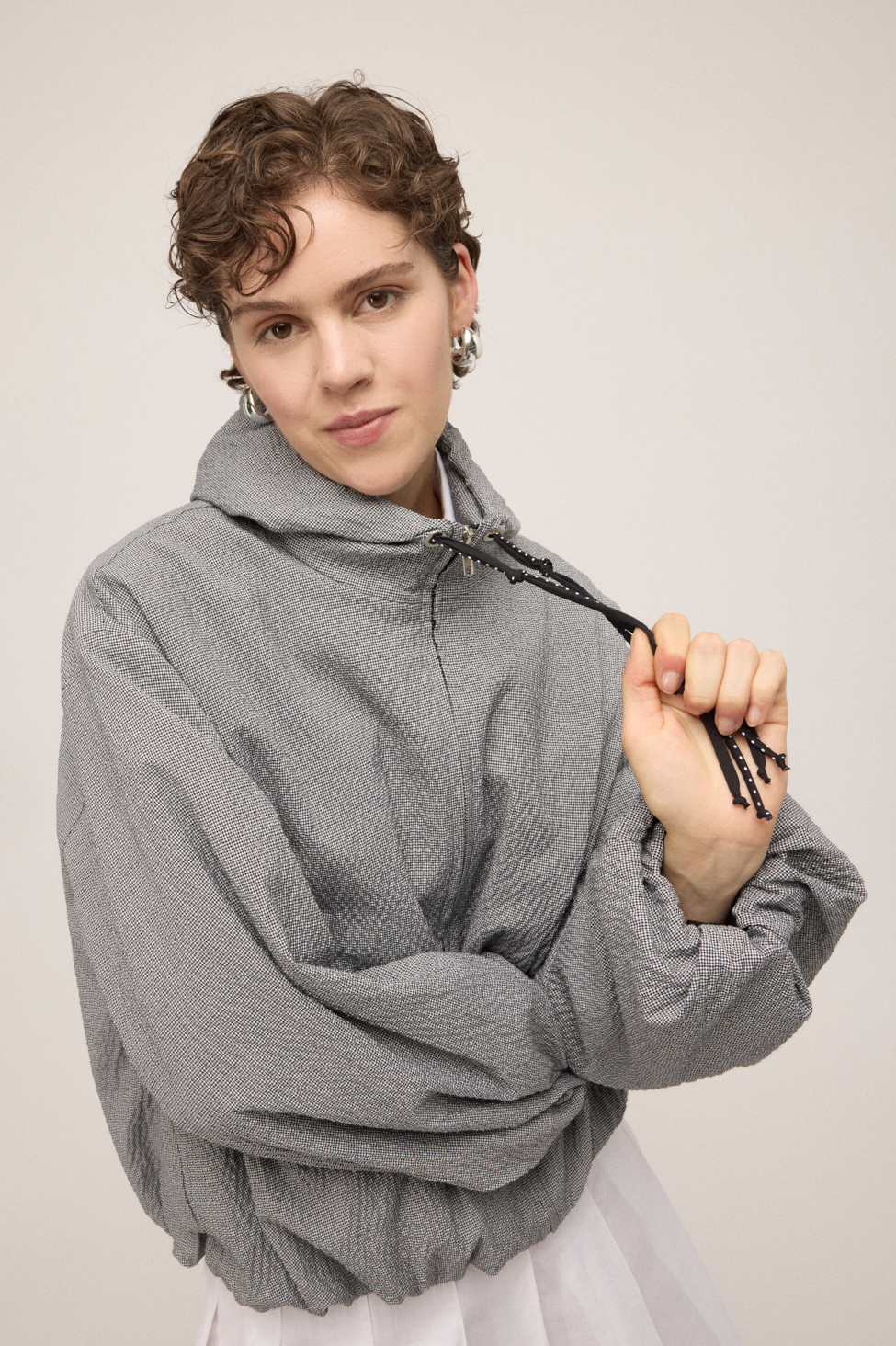 OTTOD'AME Бомбер из хлопка с рисунком в монохромную клетку Vichy