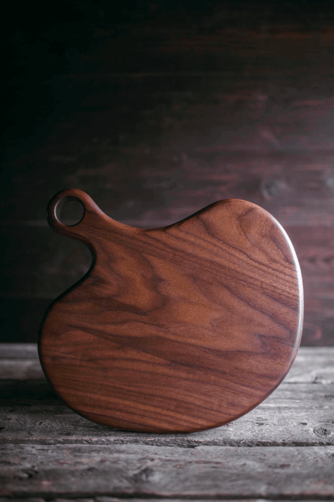 Доска дизайнерская американский орех