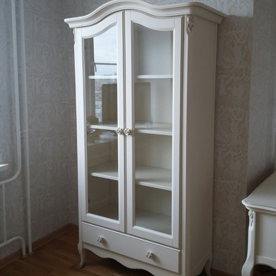 Витрина 2 дверная G181-K02-G