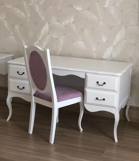 Стол письменный