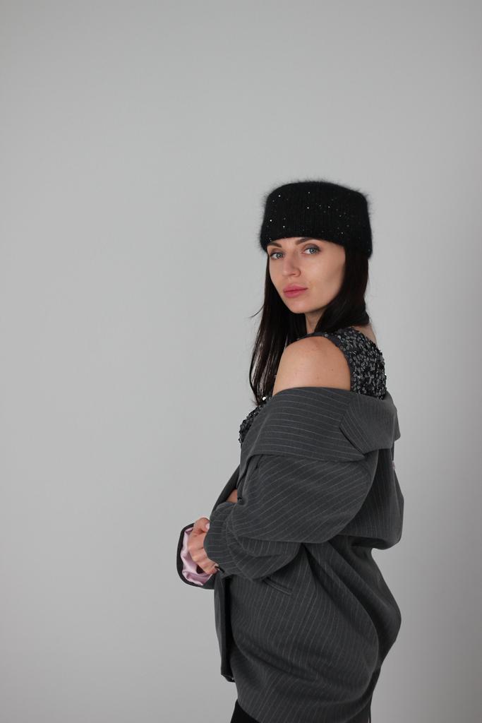 Описание шапки "Tablet hat"