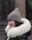 Описание шапки "Laura hat"