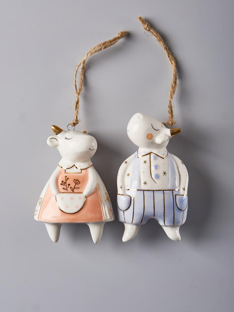 БЫЧОК С КОРОВКОЙ