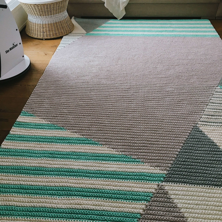 ОПИСАНИЕ ВЯЗАНИЯ КОВРА "МАНХЭТТЕН"