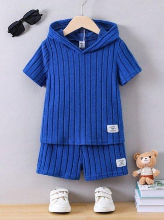 Выкройка детской футболки с капюшоном, рост 92-170