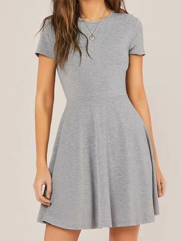 Выкройка трикотажного платья, размеры 4о-60