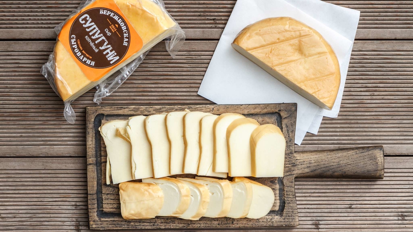 копченый сулугуни натуральное копчение сыр для ресторанов